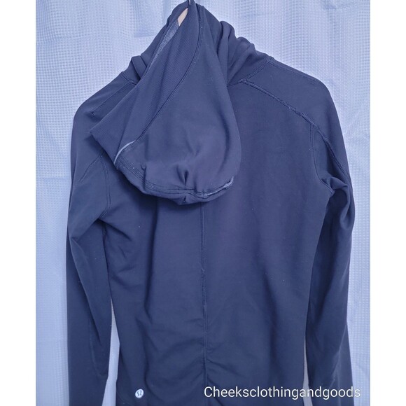 Lululemon Black Stretch Base Layer Running Hoodie Women's size 8 - Picture 8 of 9